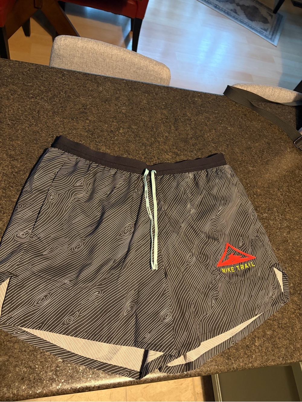 Nike Trail Men’s Black Shorts 5” Lined
